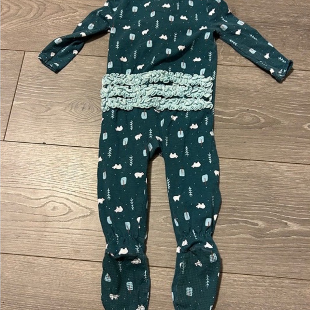 rufflebutts 6/12 month winter footies